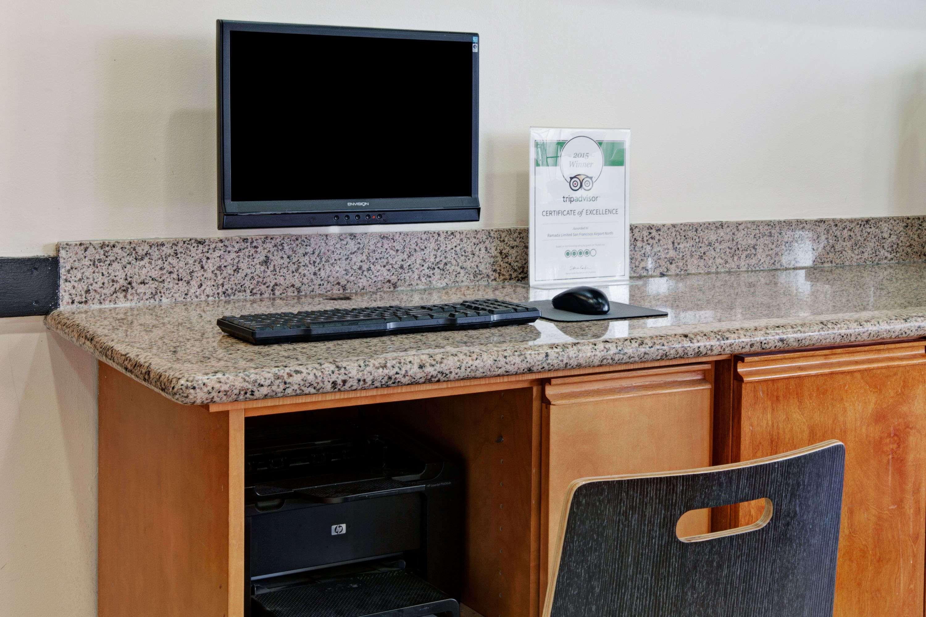 Ramada Limited And Suites San Francisco Airport Саут-Сан-Франциско Екстер'єр фото