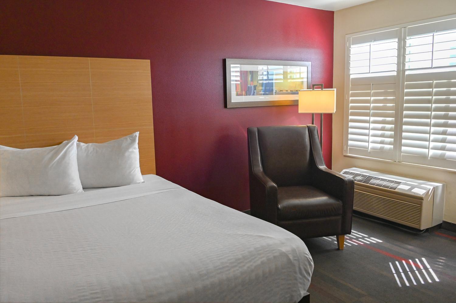 Ramada Limited And Suites San Francisco Airport Саут-Сан-Франциско Екстер'єр фото